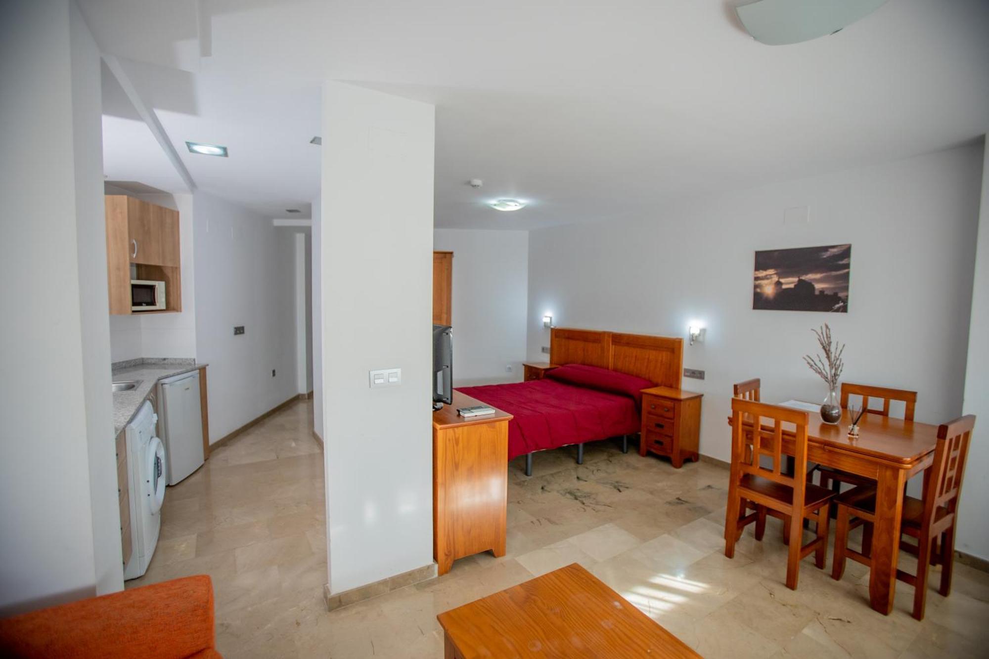 Apartamentos Aixa II Caravaca De La Cruz Bagian luar foto