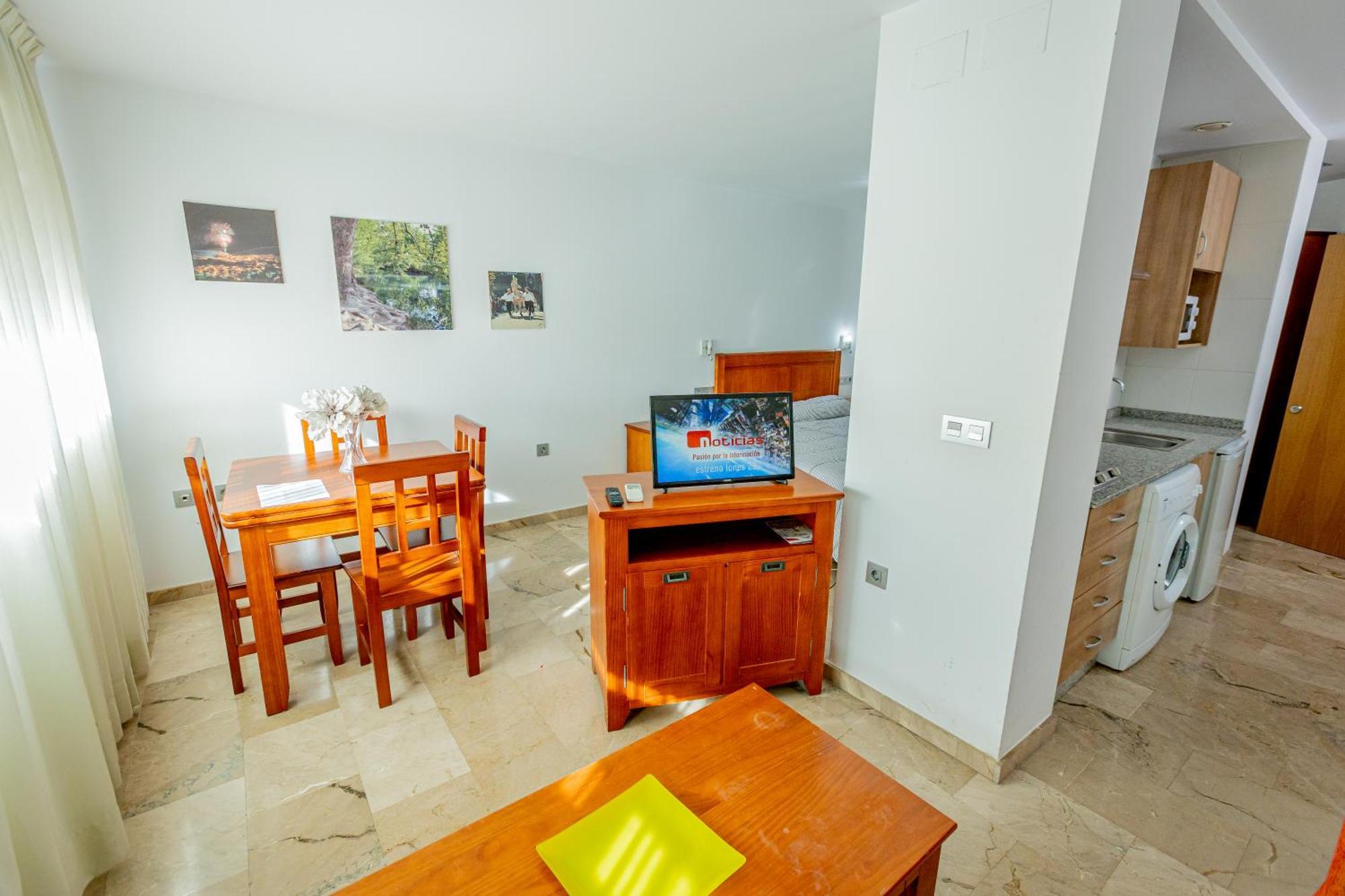 Apartamentos Aixa II Caravaca De La Cruz Bagian luar foto